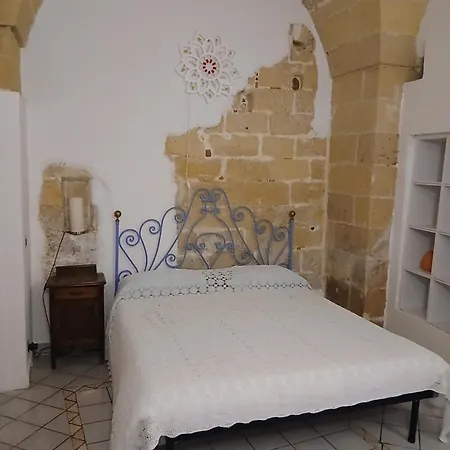 Bed & Breakfast Vico Del Sole 3*